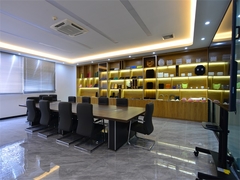 Özel Destek MPPO Elektronik Bileşenler için Antistatik Jedec IC Tepsisi ESD PCBA