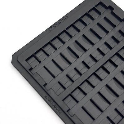 satın al Precision Molded Conductive PC Waffle Pack Yarım iletken ölçekli depolama için çip tepsisi Çevrimiçi üretim